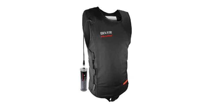 Gilet de plongée ergonomique pour une exploration sous-marine confortable et sécurisée.