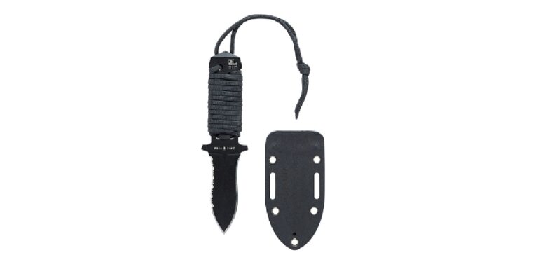 Couteau de plongée robuste avec étui, idéal pour les aventures sous-marines.