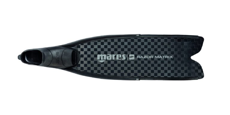 Palmes Mares Razor Matrix pour la plongée sous-marine, offrant performance et confort optimal.