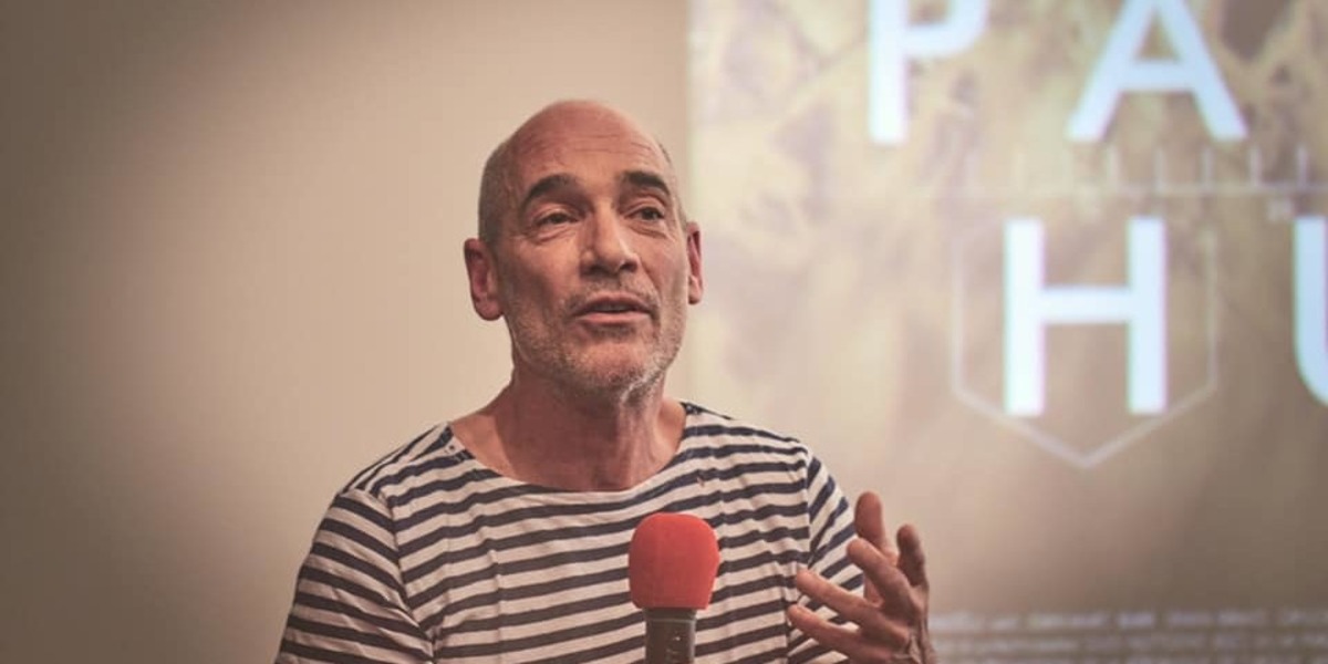Conférence sur la préservation des océans et l'écologie marine. Sensibilisation et protection des écosystèmes.