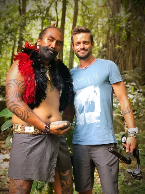 Humu Marquisien Et Franck
