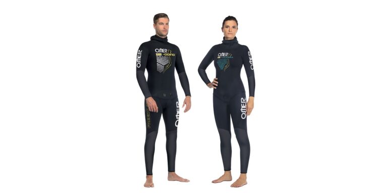Combinaisons de plongée pour explorations sous-marines, adaptées à toutes les conditions maritimes.