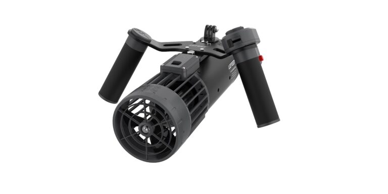 Propulseur sous-marin innovant pour explorer les profondeurs marines facilement et rapidement.