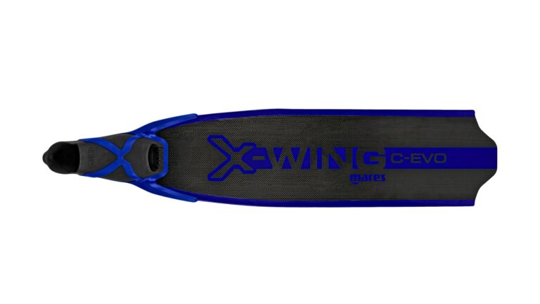 Palme de plongée X-Wing C-Evo, idéale pour explorer le monde sous-marin.