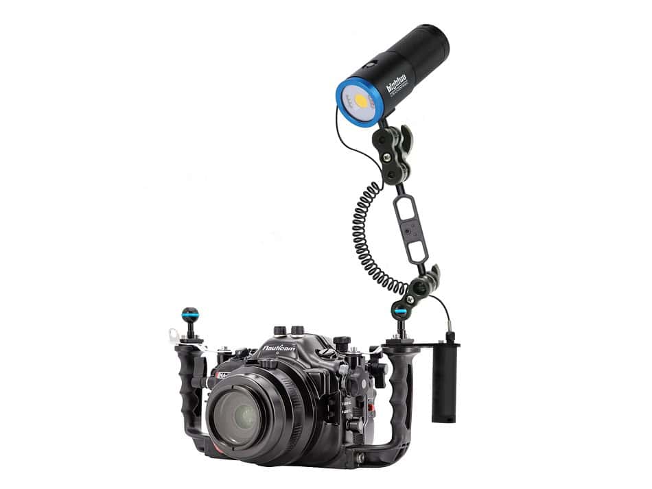 Cb4000pbrc With Camera Housing 1500px(1)
