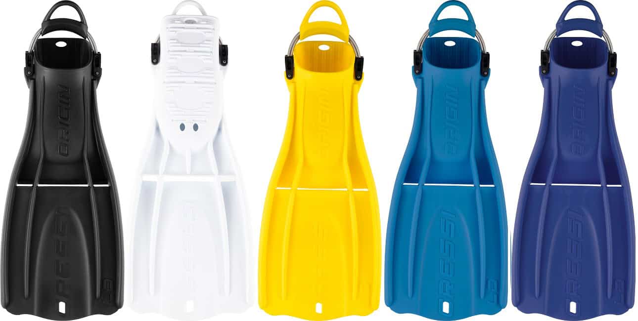 Les palmes Cressi Origin, disponibles en plusieurs couleurs, allient confort et performance pour une exploration marine op...