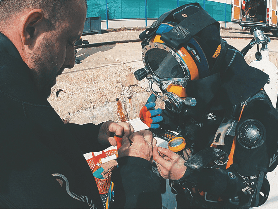 Scaphandrier (1)