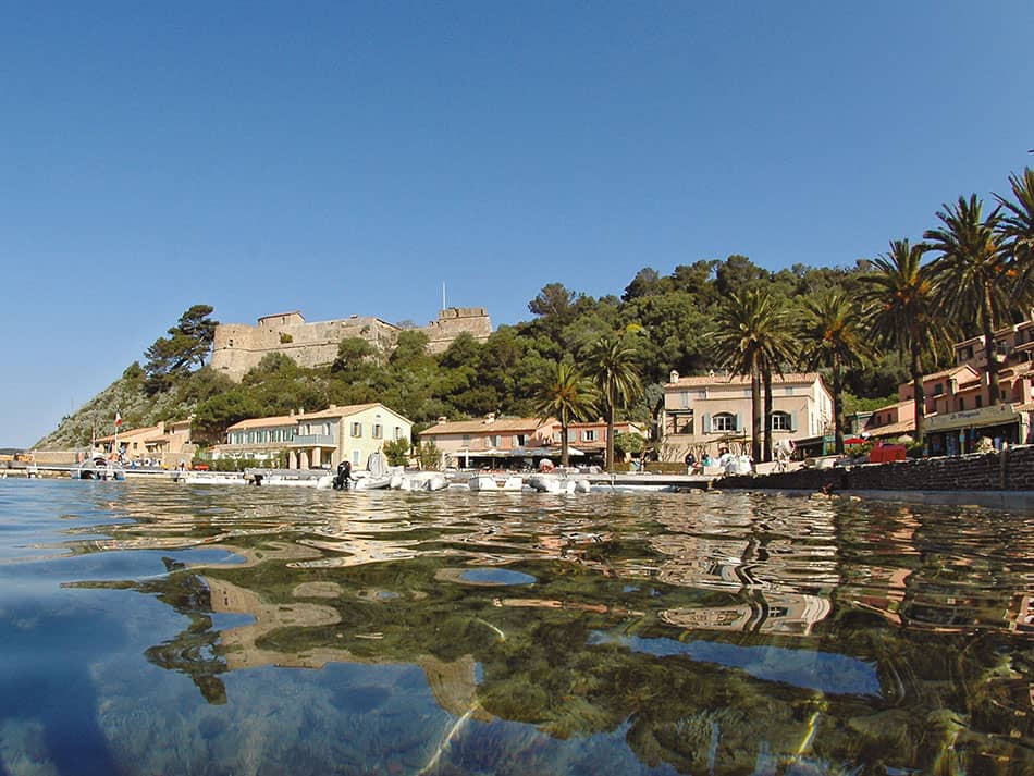 Plongee porquerolles epave cimentier 2 1