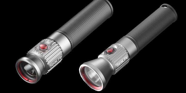 Les lampes SeaLife Sea Dragon Mini sont idéales pour explorer les profondeurs marines avec une lumière puissante et compacte.