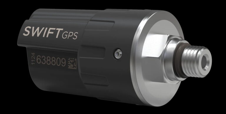 Dispositif GPS SWIFT pour optimiser la navigation lors de plongées sous-marines.