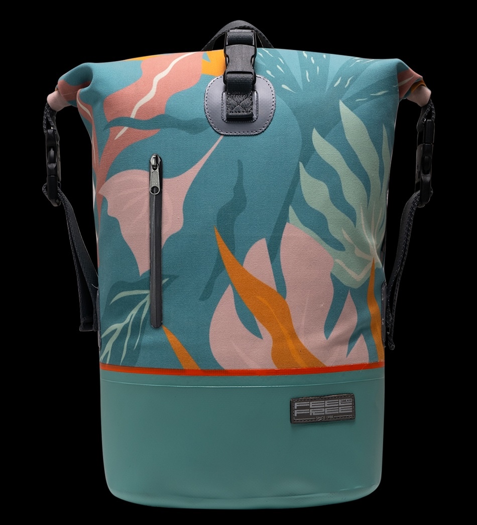 Sac étanche aux motifs aquatiques, idéal pour les aventuriers de la plongée sous-marine.