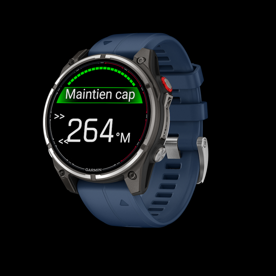 Montre de plongée Garmin affichant la profondeur et la direction pour une exploration sous-marine optimale.